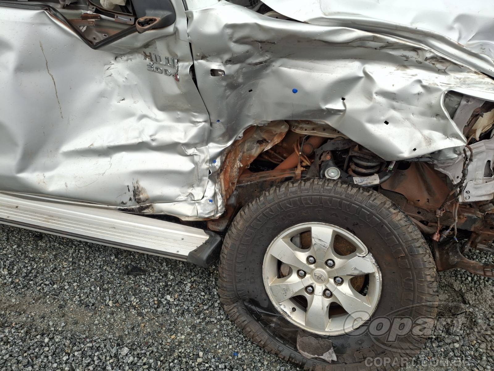 2013 TOYOTA HILUX CD — foto 13 de 15