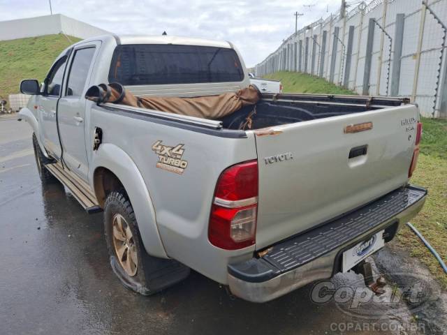 2013 TOYOTA HILUX CD 