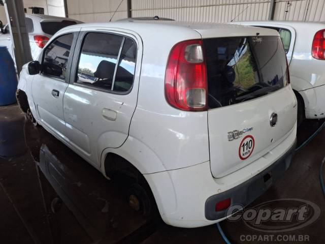 2016 FIAT UNO 