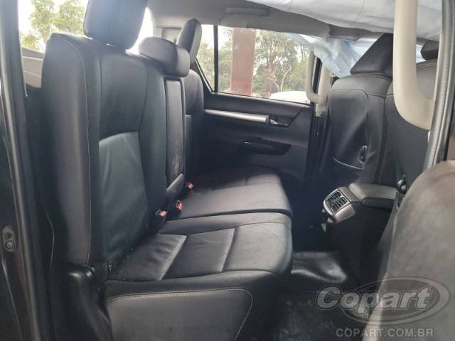 2024 TOYOTA HILUX CD 