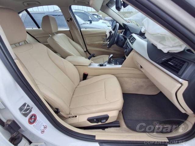 2015 BMW SERIE 3 