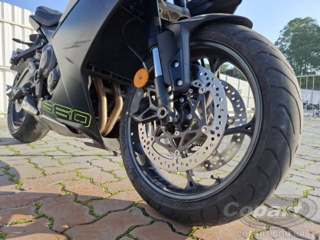 2025 TRIUMPH DAYTONA 