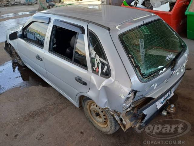 2004 VOLKSWAGEN GOL 