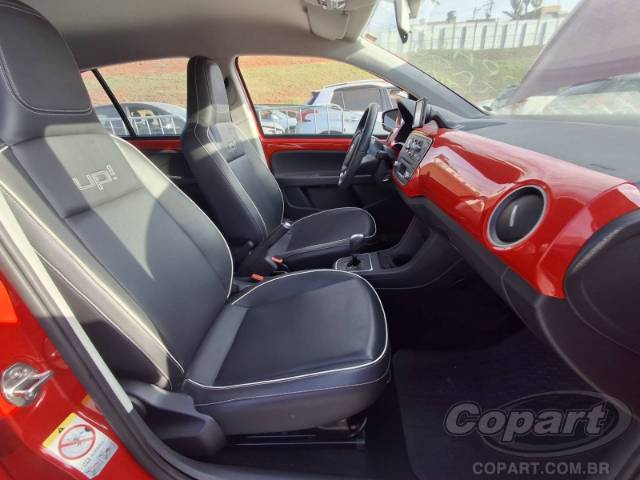 2015 VOLKSWAGEN UP 