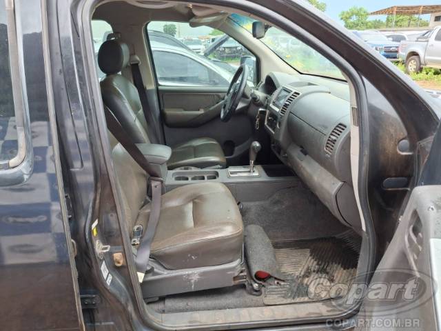 2013 NISSAN FRONTIER CD 