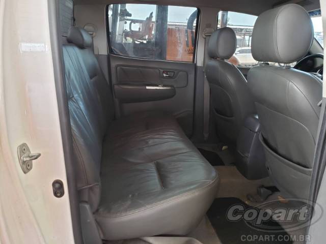 2014 TOYOTA HILUX CD 