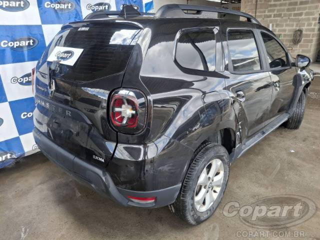 2024 RENAULT DUSTER 