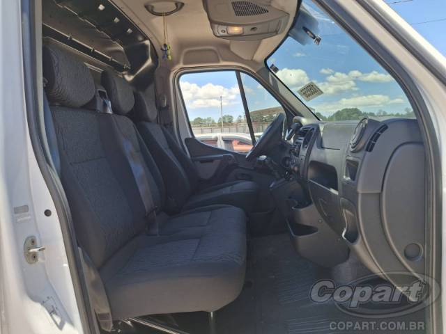 2024 RENAULT MASTER FURGAO 