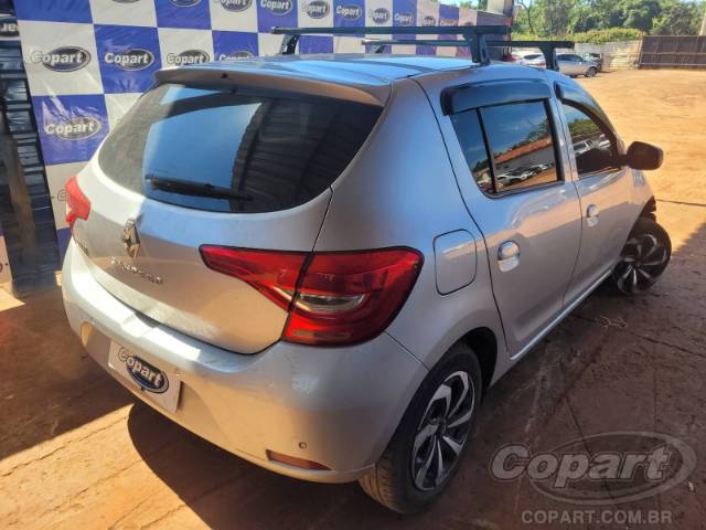 2021 RENAULT SANDERO 