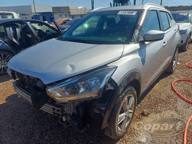 2019 NISSAN KICKS 