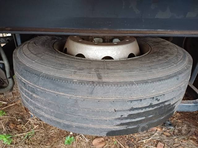 2013 IBIPORA SEMI-REBOQUE 