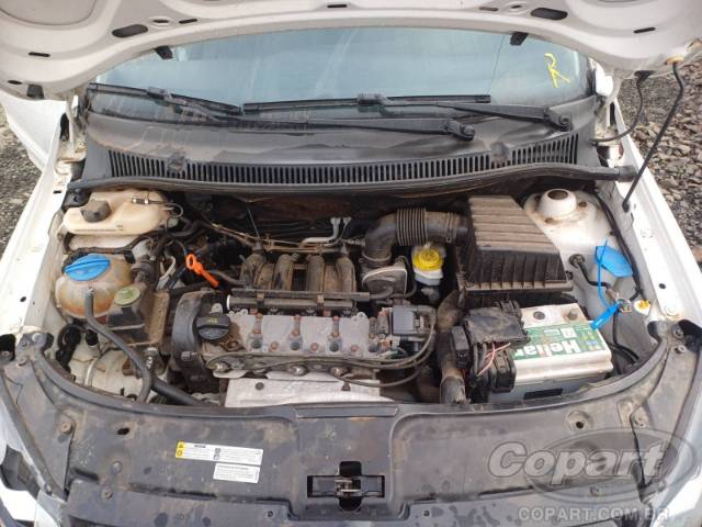 2013 VOLKSWAGEN FOX 