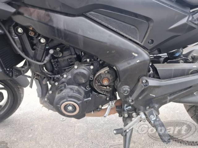 2024 BAJAJ DOMINAR 