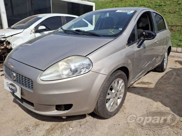 2012 FIAT PUNTO 