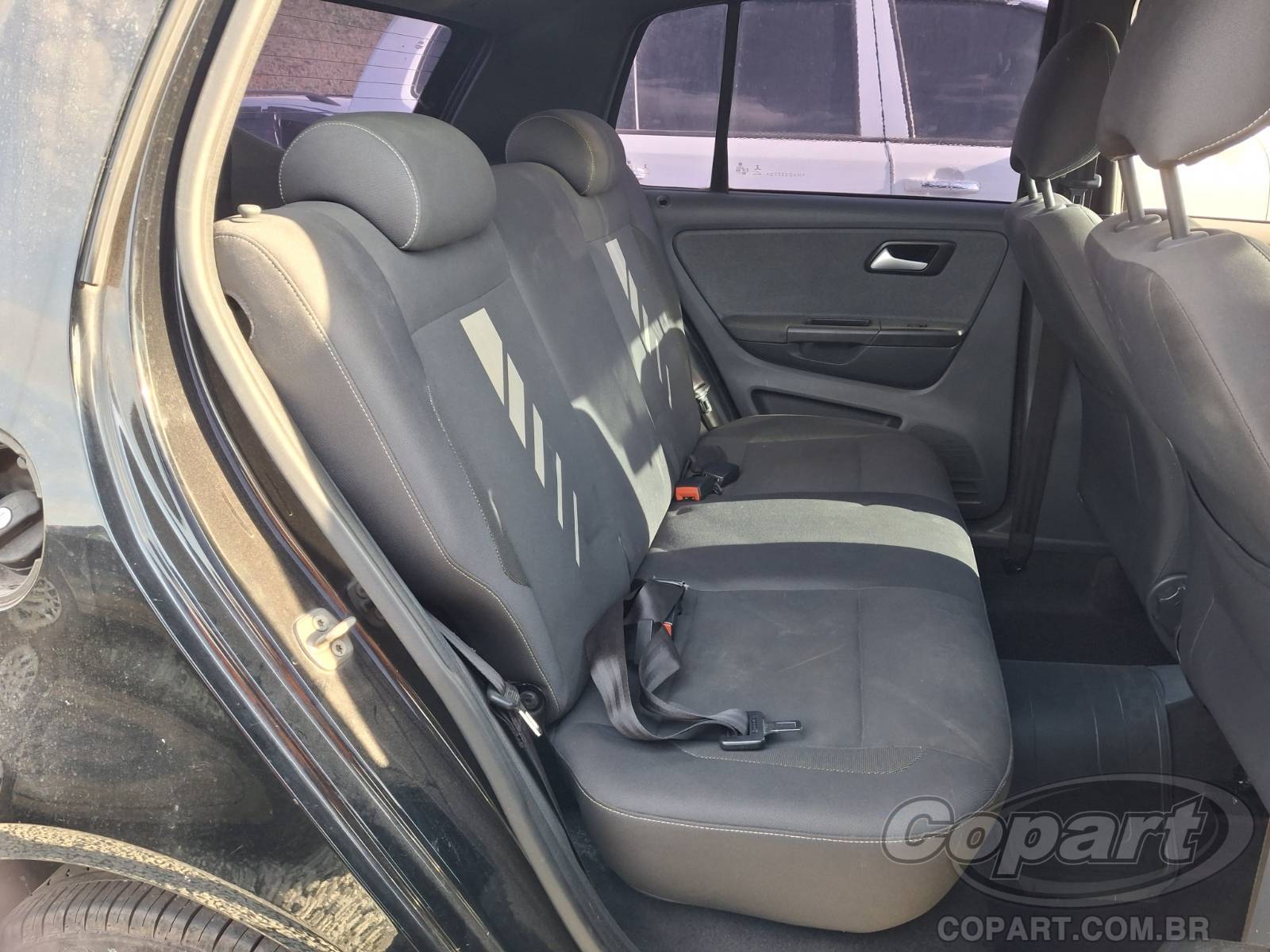 2017 VOLKSWAGEN FOX — foto 6 de 15