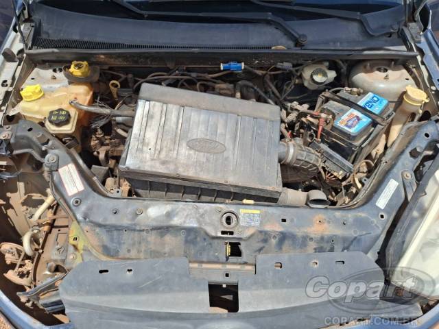 2011 FORD FIESTA SEDAN 