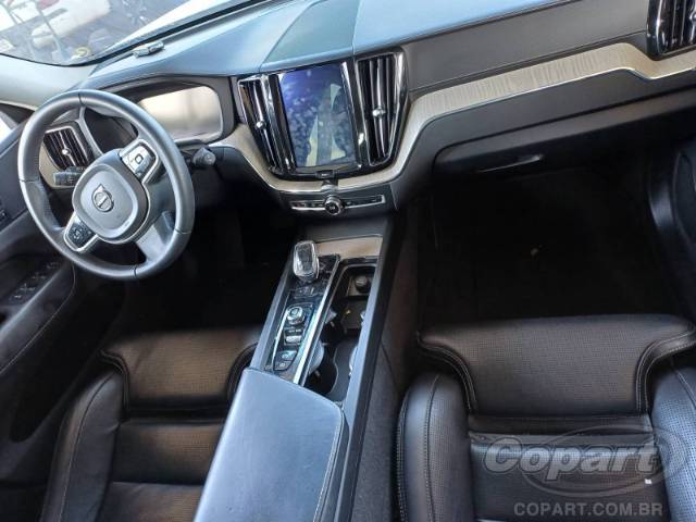 2020 VOLVO XC60 