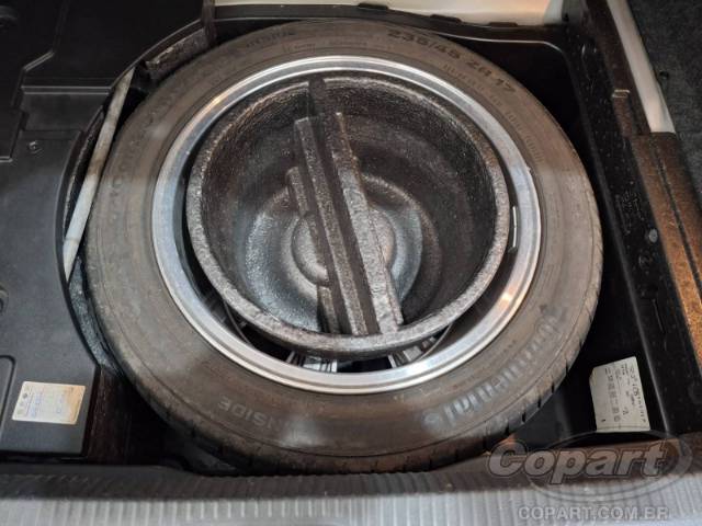 2010 VOLKSWAGEN PASSAT 