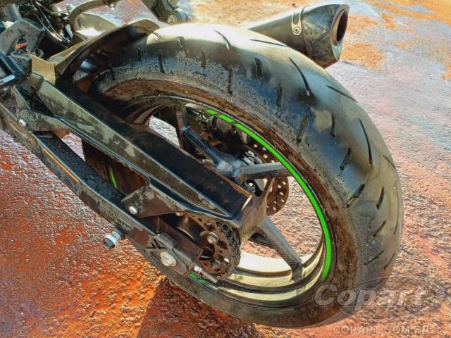 2025 KAWASAKI NINJA 500 