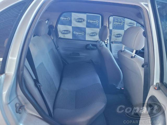 2009 CHEVROLET CLASSIC 