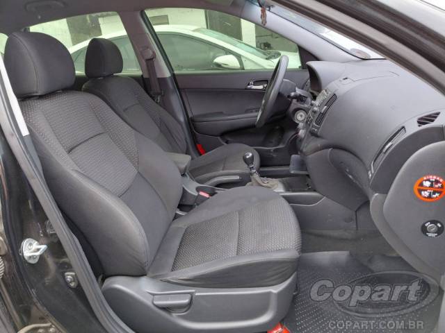 2012 HYUNDAI I30 