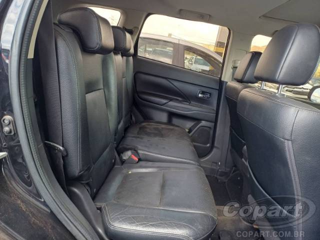 2016 MITSUBISHI OUTLANDER 