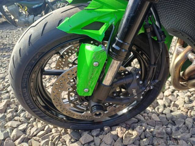 2026 KAWASAKI NINJA ZX-6R 