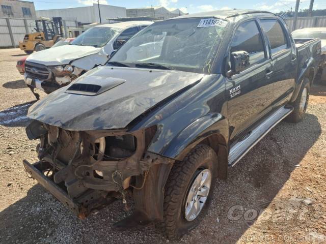 2012 TOYOTA HILUX CD 