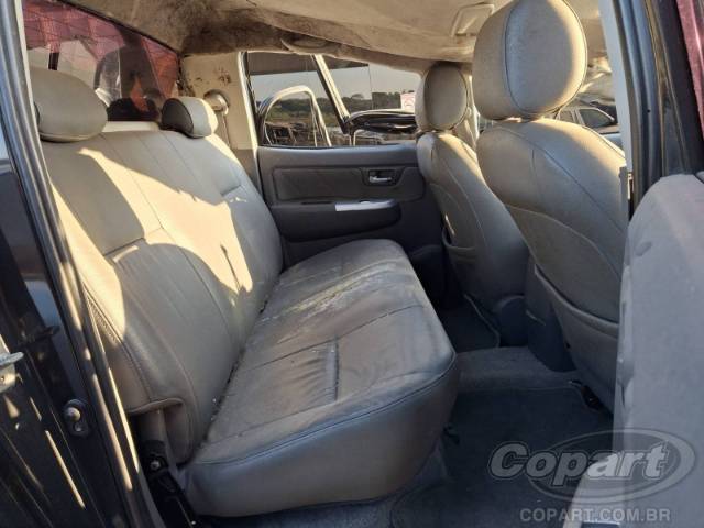 2013 TOYOTA HILUX CD 