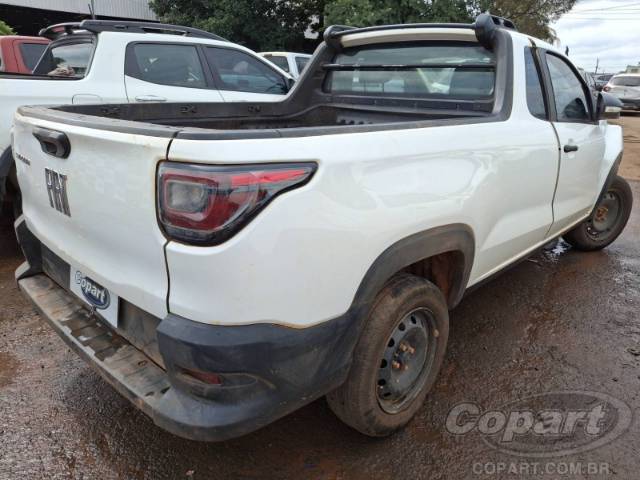 2025 FIAT STRADA 