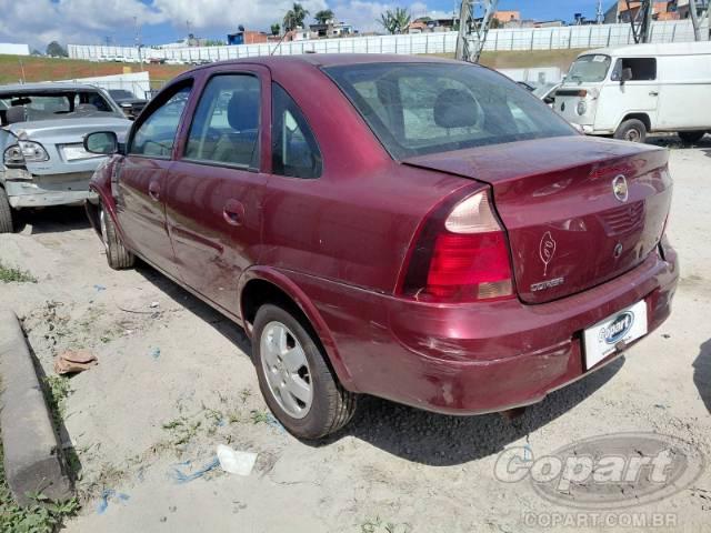 2011 CHEVROLET CORSA SEDAN 