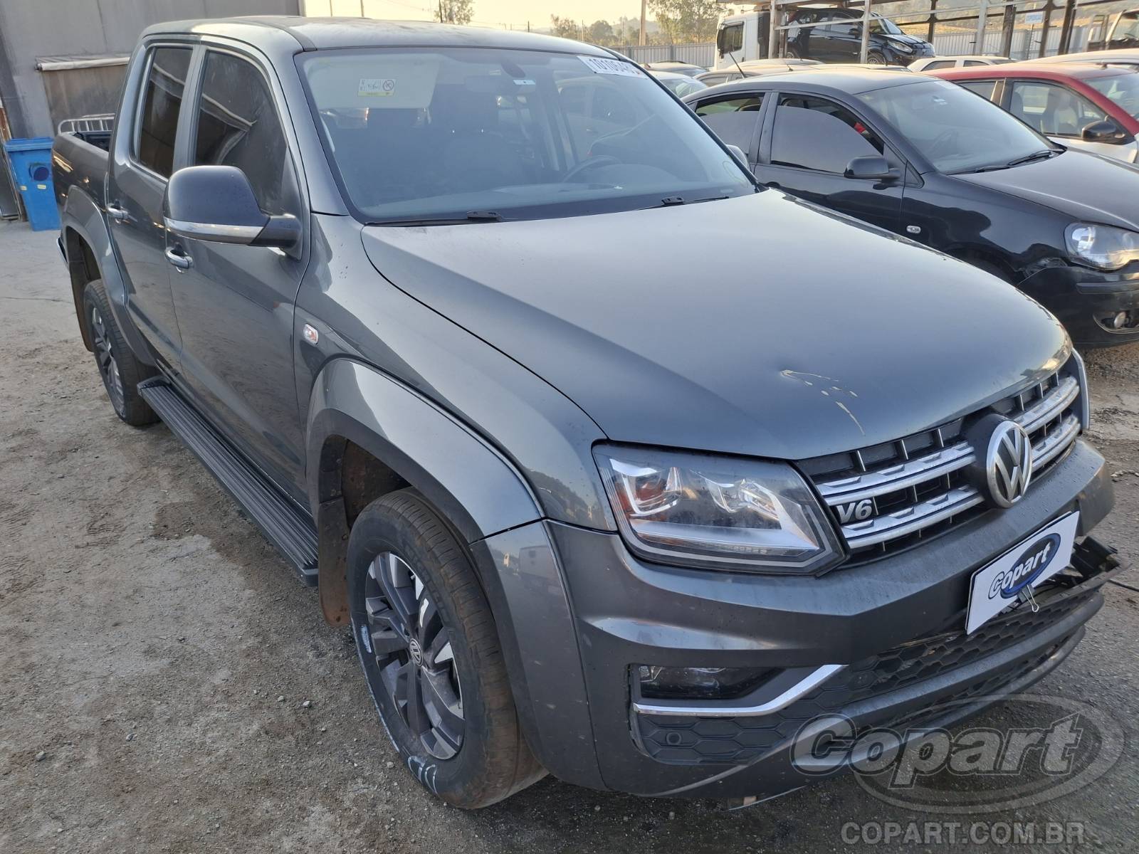 Veículo VOLKSWAGEN Amarok VOLKSWAGEN AMAROK Highline 4Motion 3.0 V6 TDI Turbo 2023 2024 em leilão