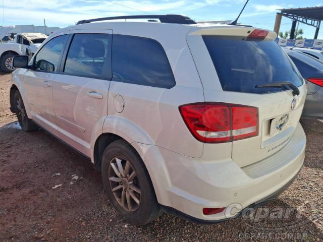2014 FIAT FREEMONT 