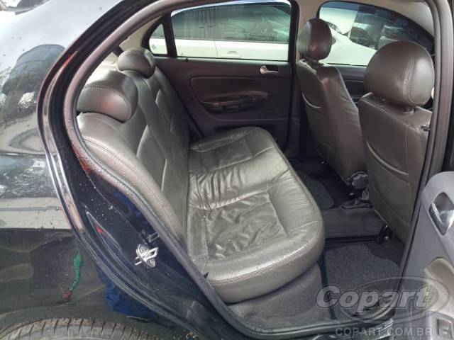 2010 VOLKSWAGEN GOL 