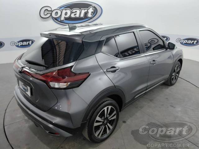2024 NISSAN KICKS 