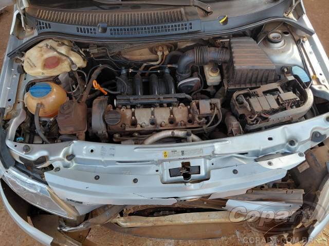 2011 VOLKSWAGEN VOYAGE 
