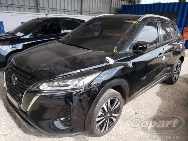 2022 NISSAN KICKS 