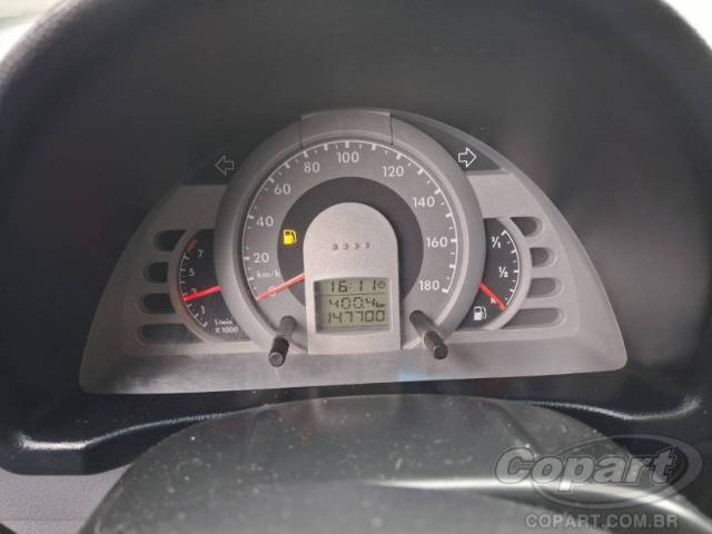 2005 VOLKSWAGEN FOX 
