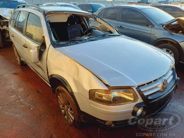 2011 VOLKSWAGEN PARATI 