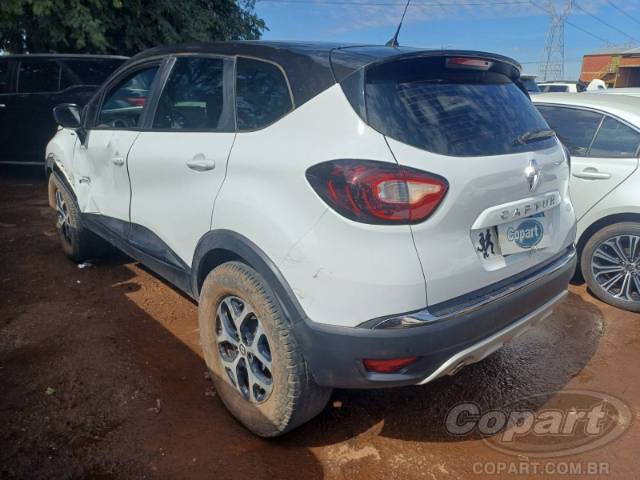 2021 RENAULT CAPTUR 