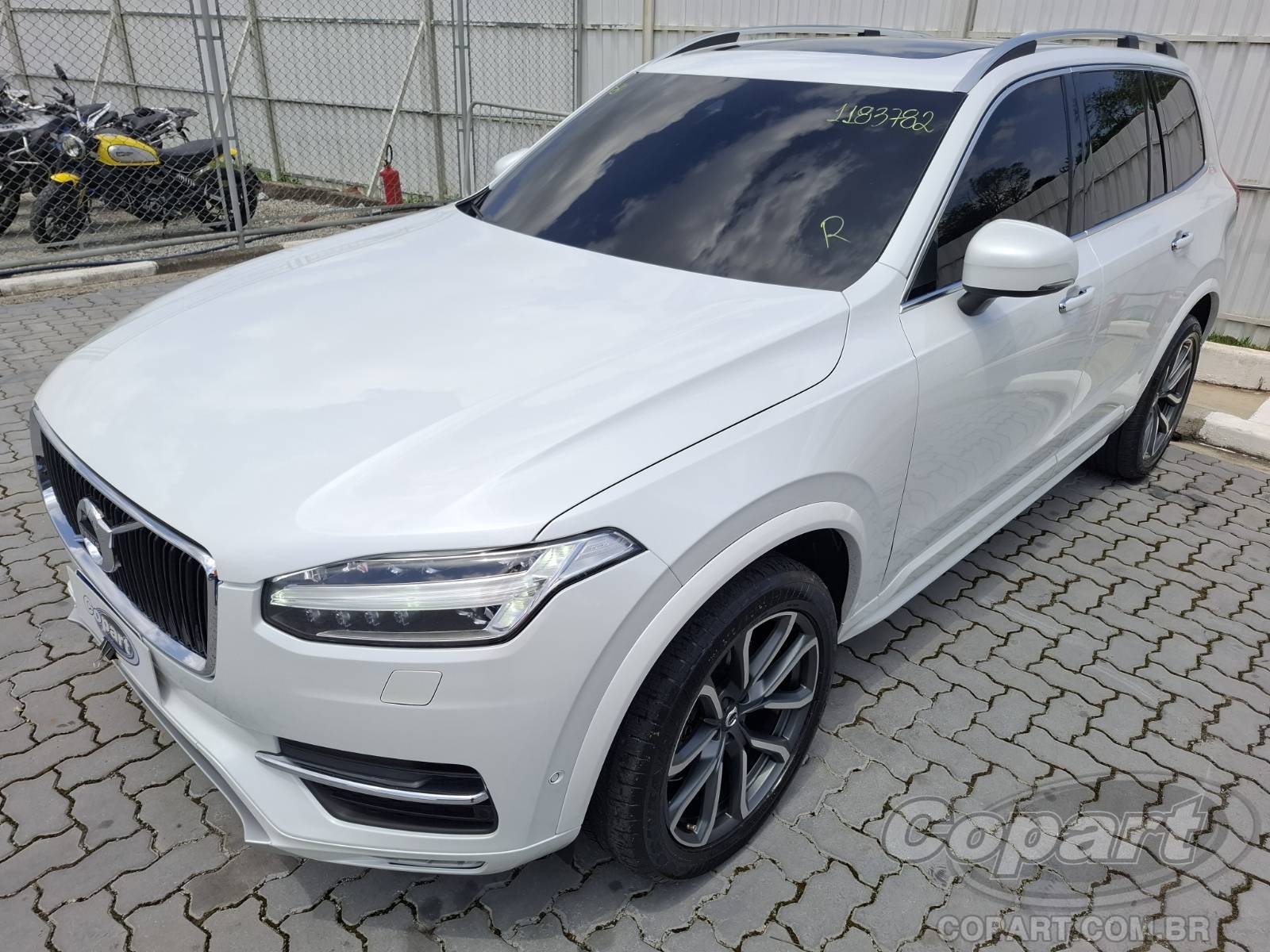 Foto 2: 2019 VOLVO XC90
