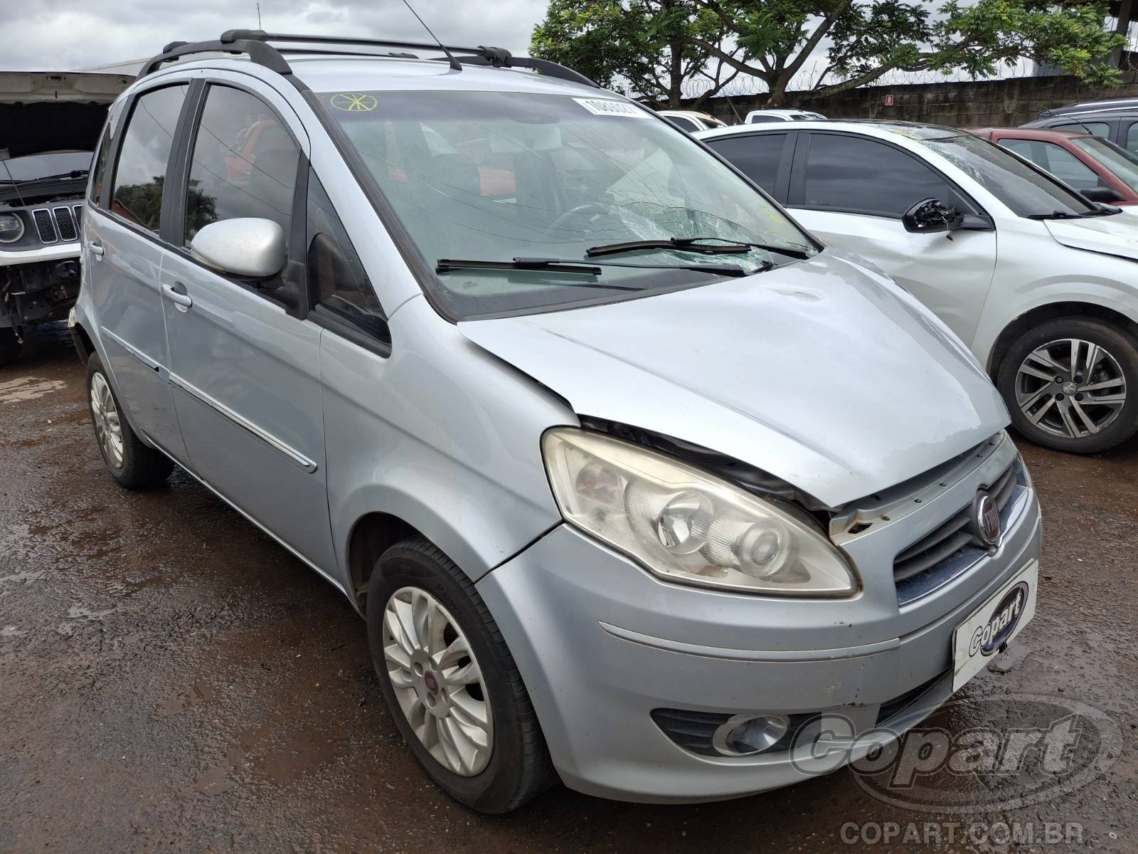 Veículo Fiat Idea Fiat Idea Attractive 1.4 Fire 2012 2012 em leilão