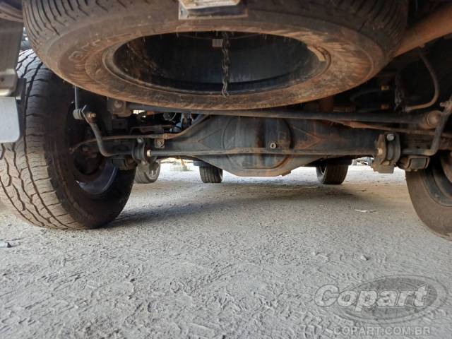 2021 NISSAN FRONTIER CD 