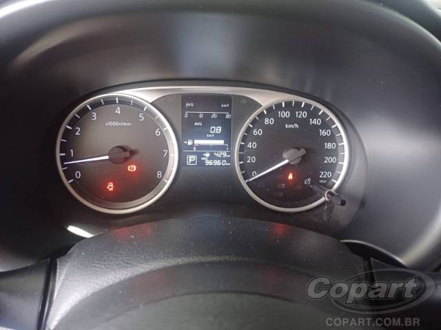 2021 NISSAN KICKS 