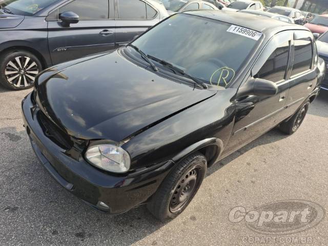 2004 CHEVROLET CORSA SEDAN 