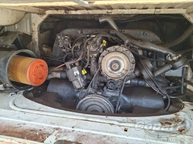 2002 VOLKSWAGEN KOMBI 