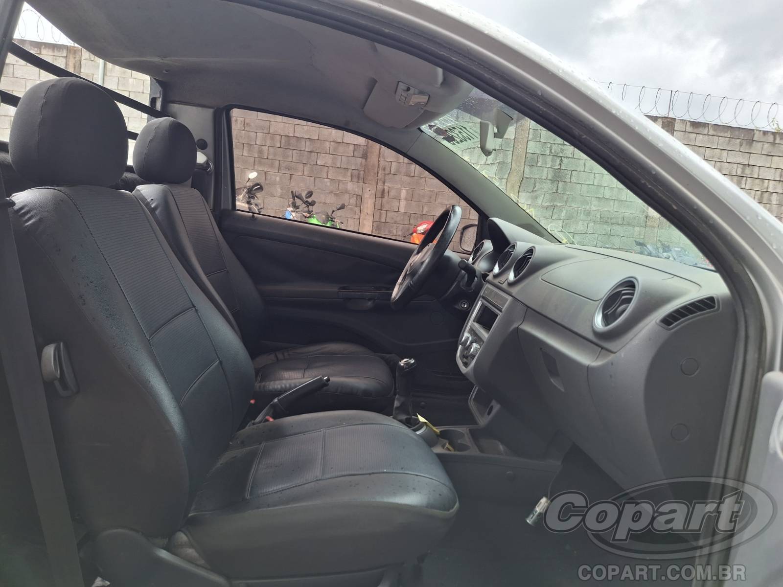 2012 VOLKSWAGEN SAVEIRO — foto 5 de 10
