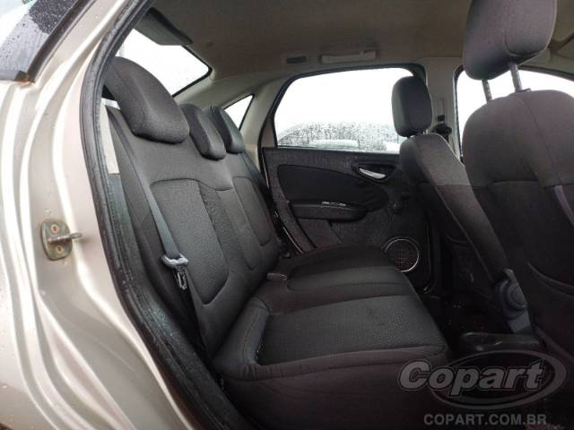 2014 FIAT GRAND SIENA 