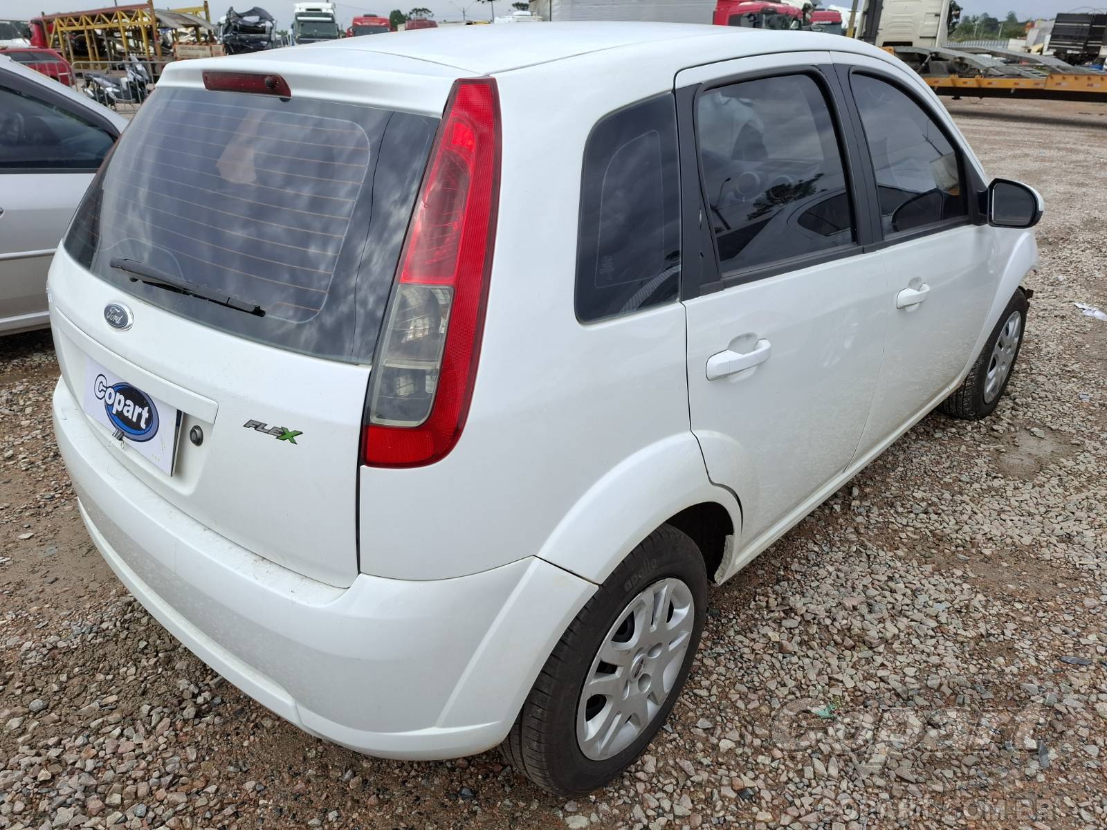 Foto 4: 2014 FORD FIESTA