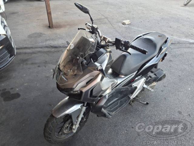 2023 HONDA ADV 